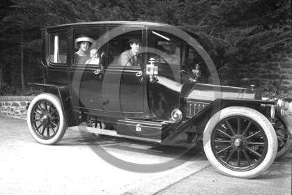 AU 3895 ancetre .jpg