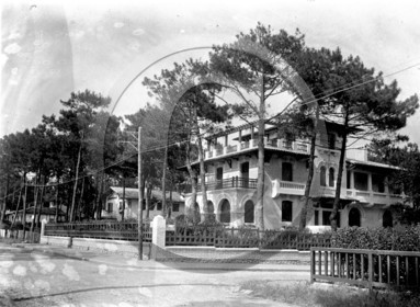 arc 4153   villa Bella Costa Bd de l'Océan  Pyla.jpg