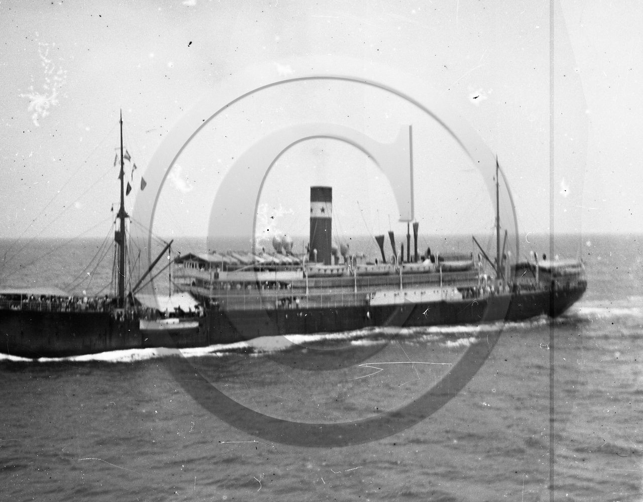 BA 45 paquebot des chargeurs reunis  .jpg