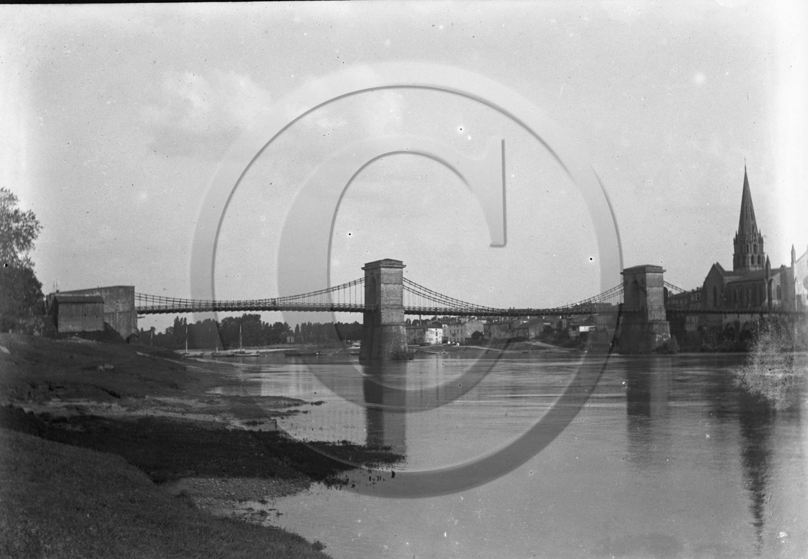 vi  1948 ancien pont suspendu de Langon  dpt 33 .jpg