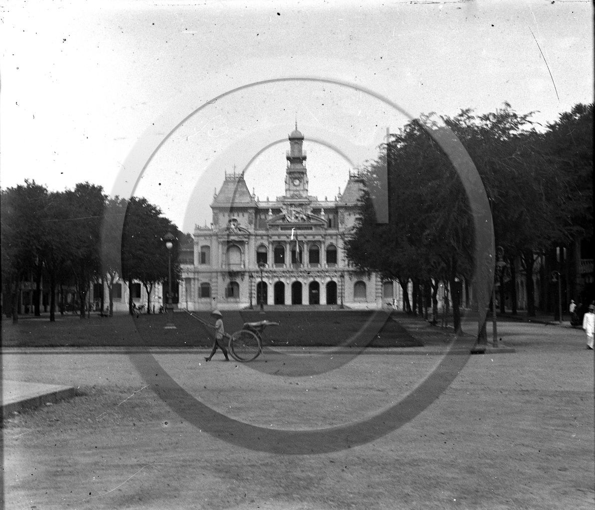 Saigon mairie .jpg