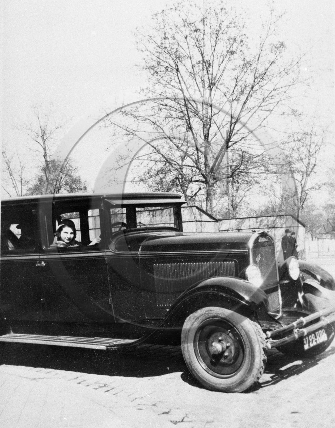 AU 988 Chenard Walker .jpg