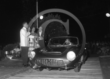 concours elegance apres guerre