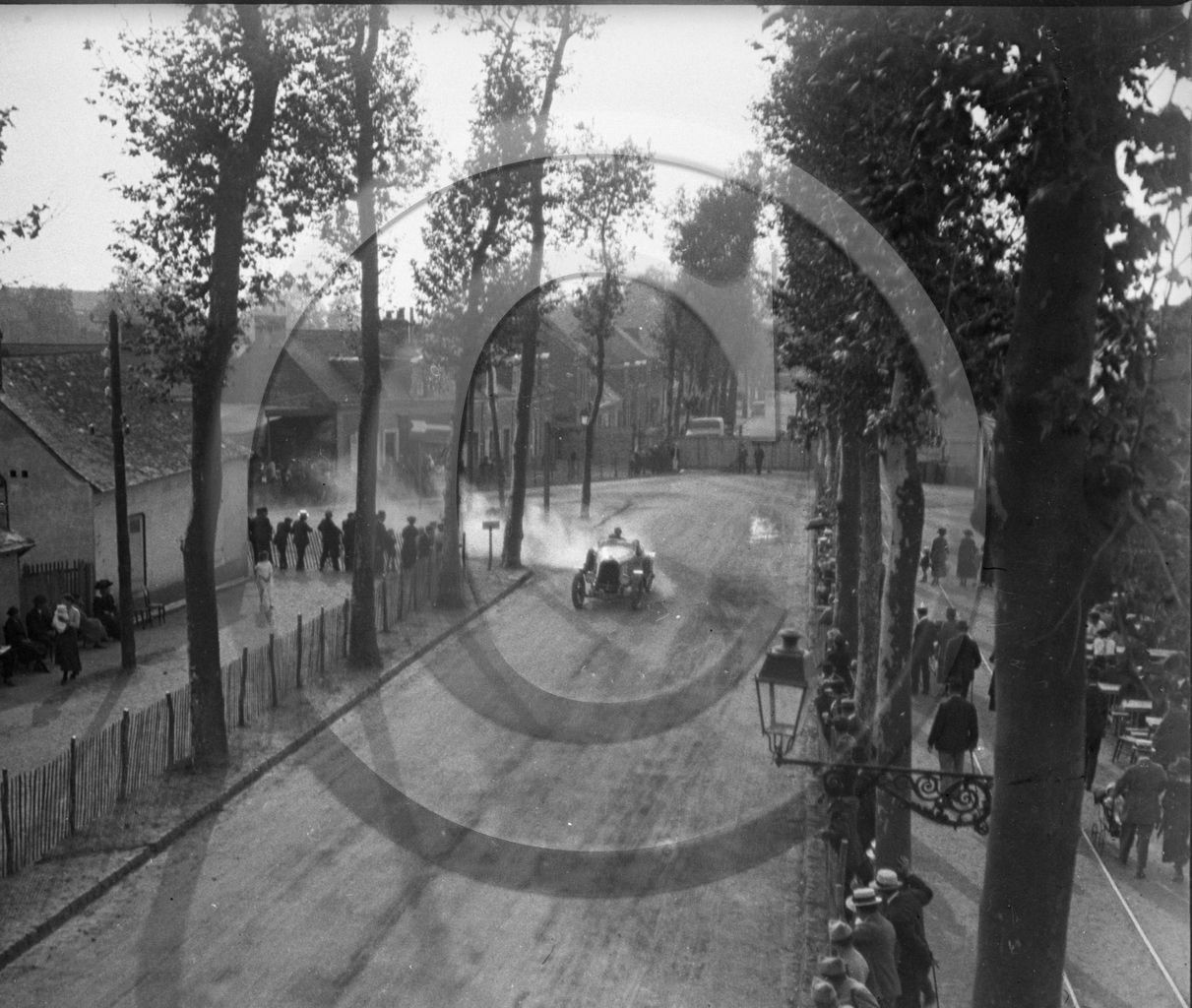 AUC 18 course voiture tourisme  .jpg