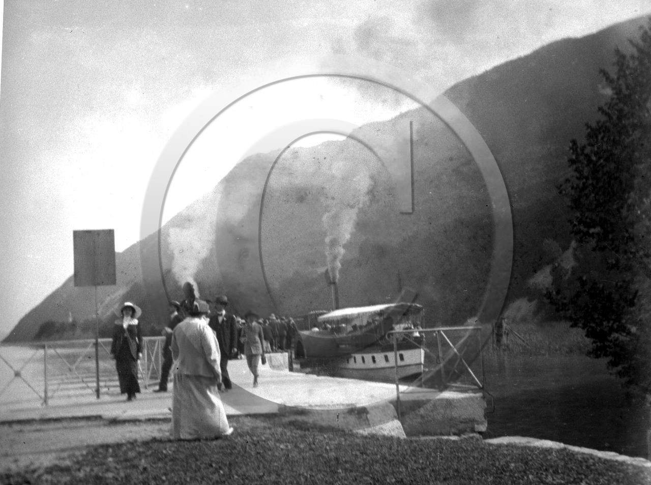 BA 1068  vapeur transport de passagers.jpg