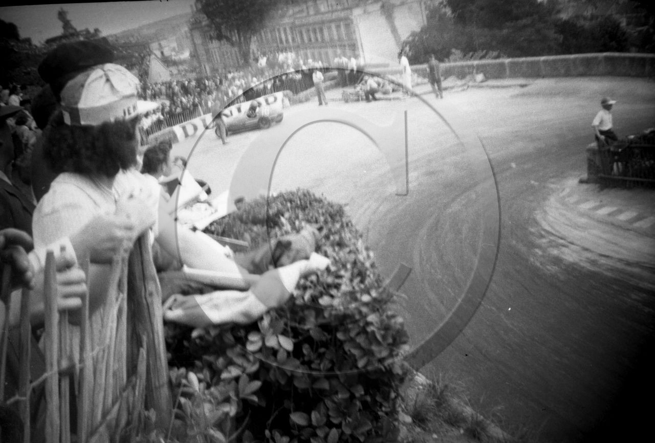 AUC 225 Angouleme Juin 1949  .jpg