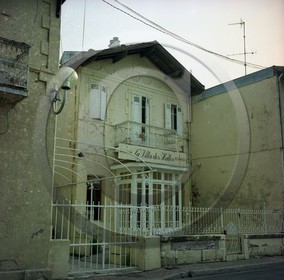 arc 4545 villa des halles quartier du marché détruit .jpg