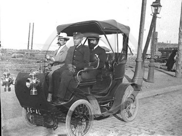 AU 3611 ancetre .jpg