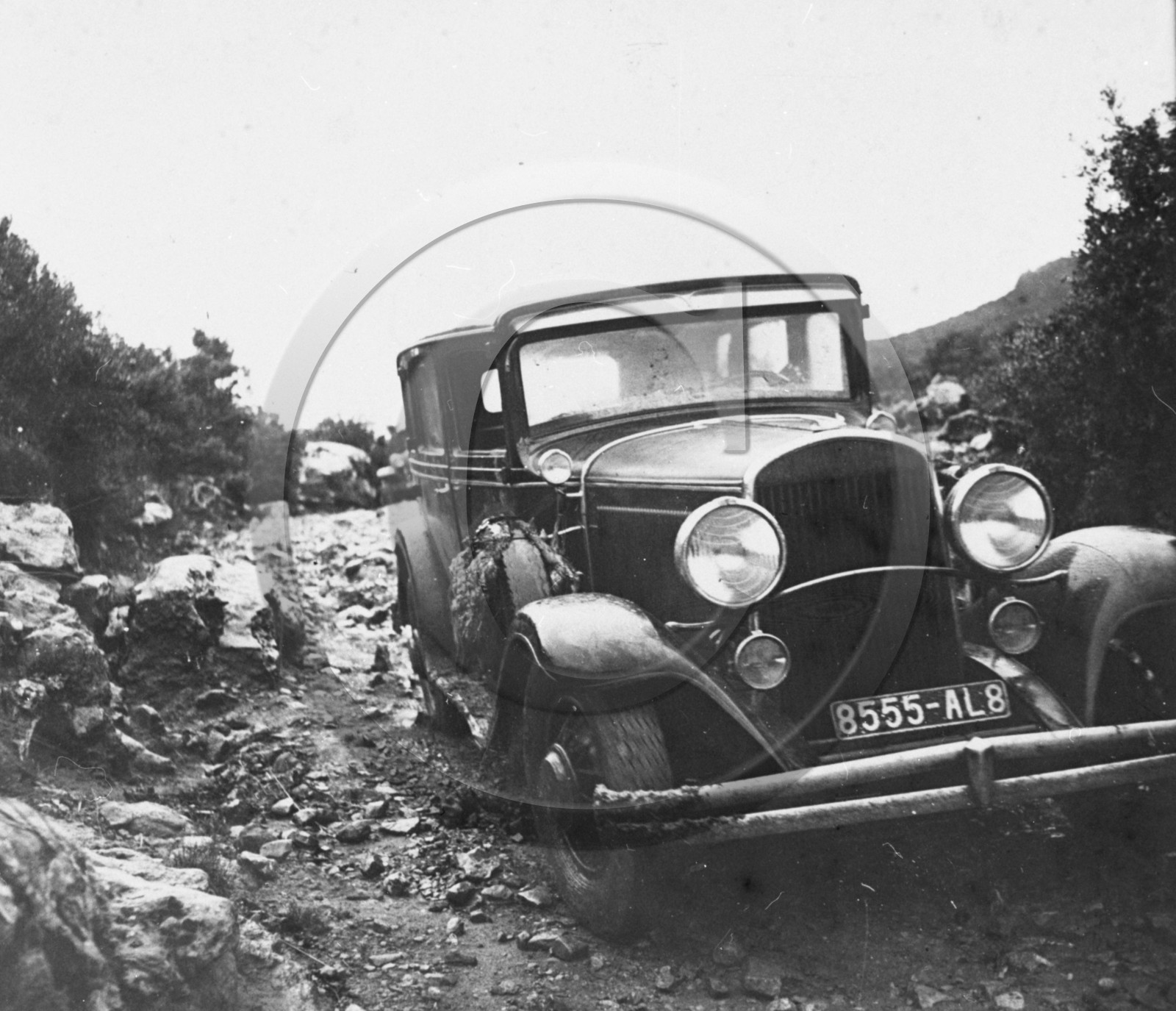 AU 2521 Chrysler limousine 1929 .jpg