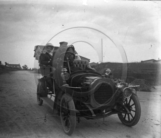 AU 2042 Chenard Walker .jpg