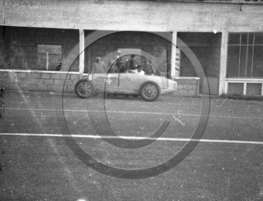 AUC 128 Bugatti .jpg