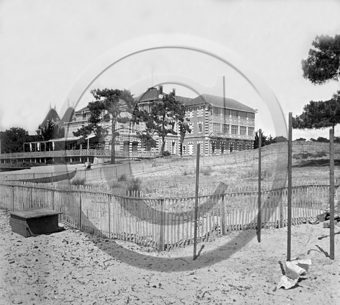 arc 4640 le Moulleau le grand hotel .jpg