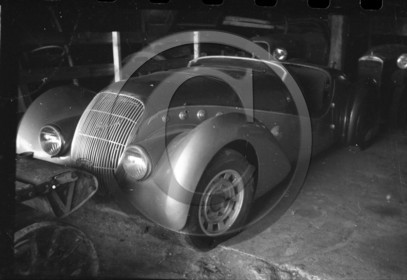 AU 4200 Darl Mat .jpg