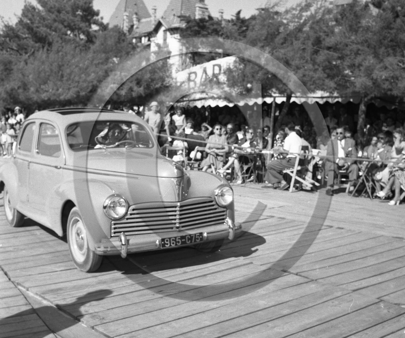 concours elegance apres guerre