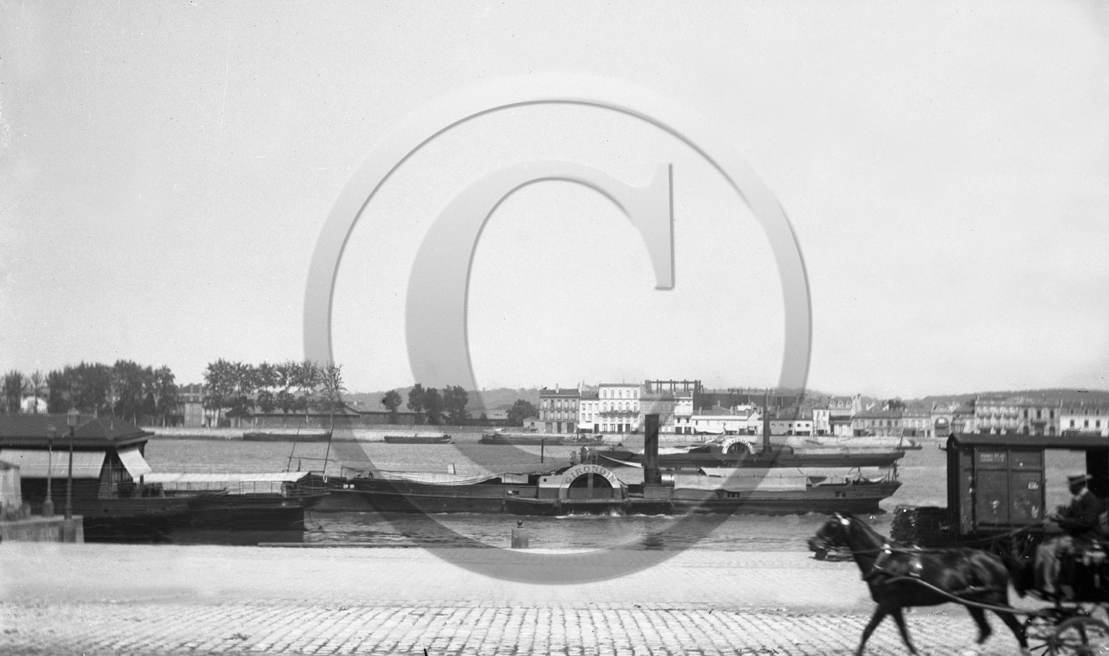 BX 38    bateaux à aubes.jpg