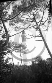 arc 4416 phare Ferret.jpg