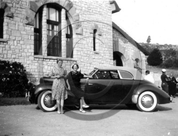 AU 4316 Cord cabriolet 1936 d'apres photo .jpg