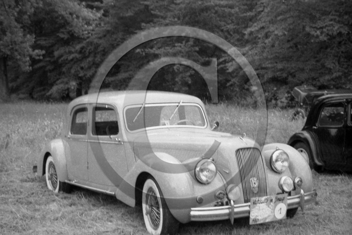 AU 1020 citroen 15-6 splendilux  .jpg