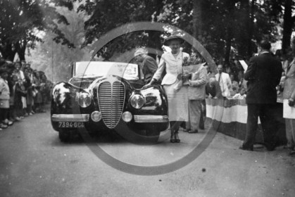 concours elegance apres guerre