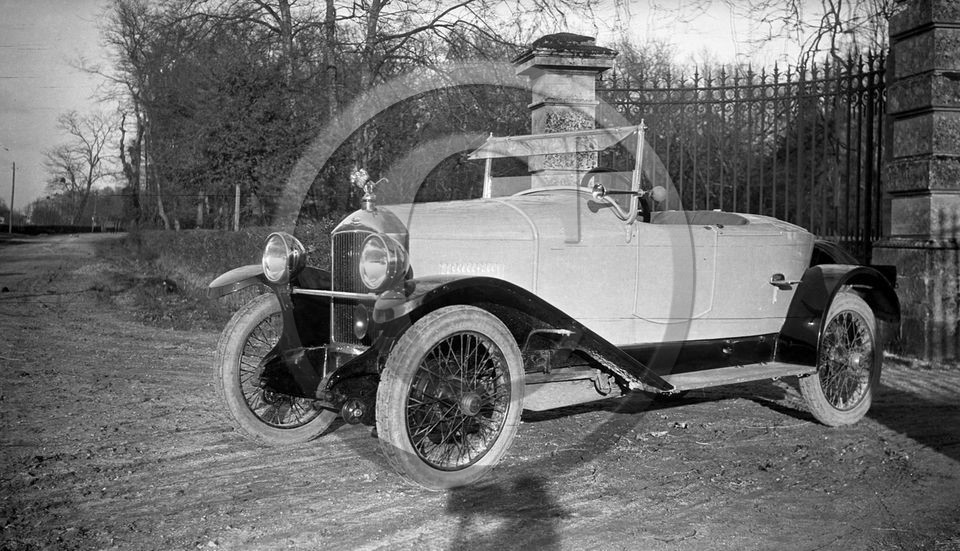 AU 2199 Peugeot .jpg