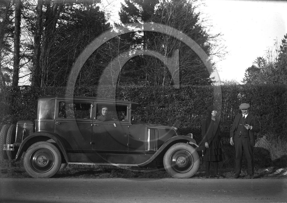 AU 2371 Renault KZ .jpg