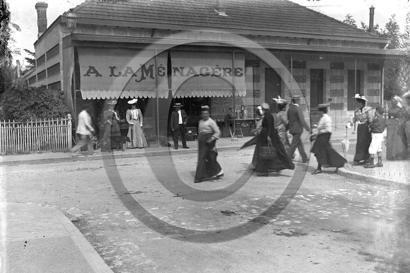 vi  255 Soulac boutique a la menagere.jpg