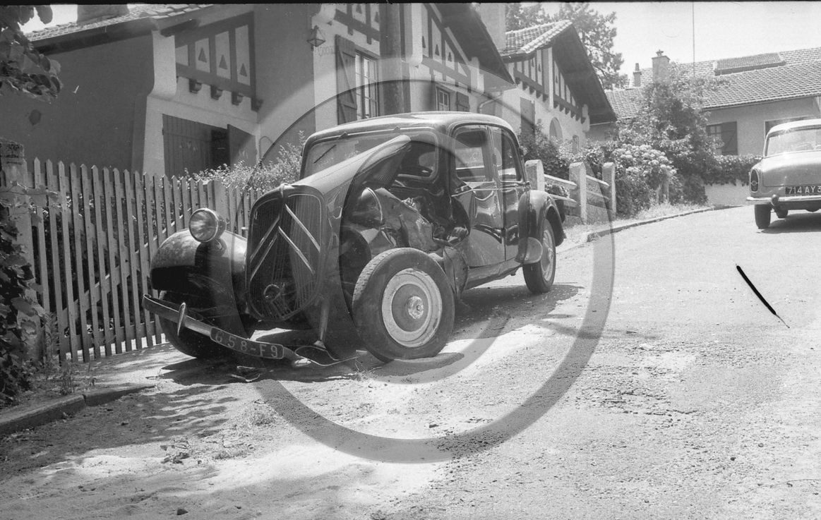 pochette 004 accident  bd de ganne accident  2.7.1962  .2.jpg