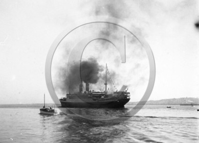 BA 620 paquebot le Canada quittant le port d Alger 14-2-1936 jpg.jpg