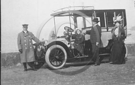 AU 2414 ancetre .jpg