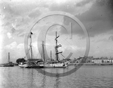 BX 17 Bordeaux le dernier des morutiers.jpg