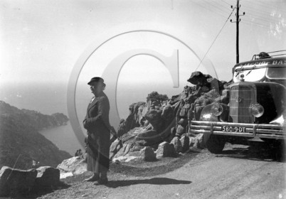 vi  1454  Corse autobus Bastia Ajaccio  panhard.jpg