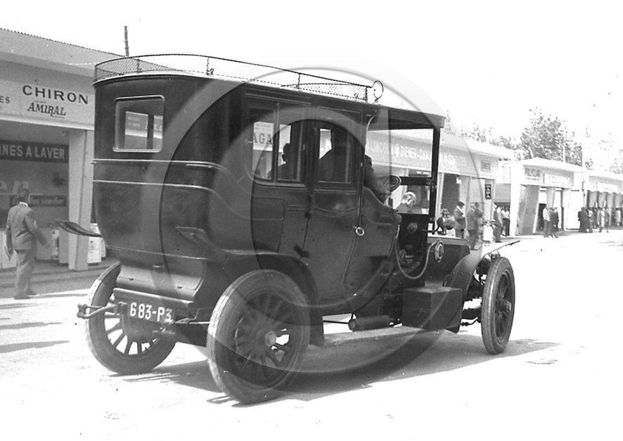 AU 3543 ancetre .jpg