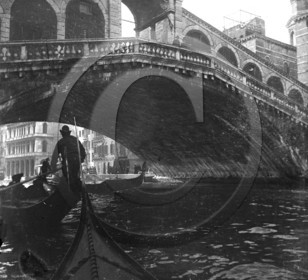 Venice pont Rialto   Italie .jpg
