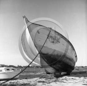 arc 1095pinasse gros plan .jpg